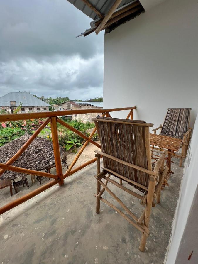Mbuyuni Lodge Нунгви Экстерьер фото